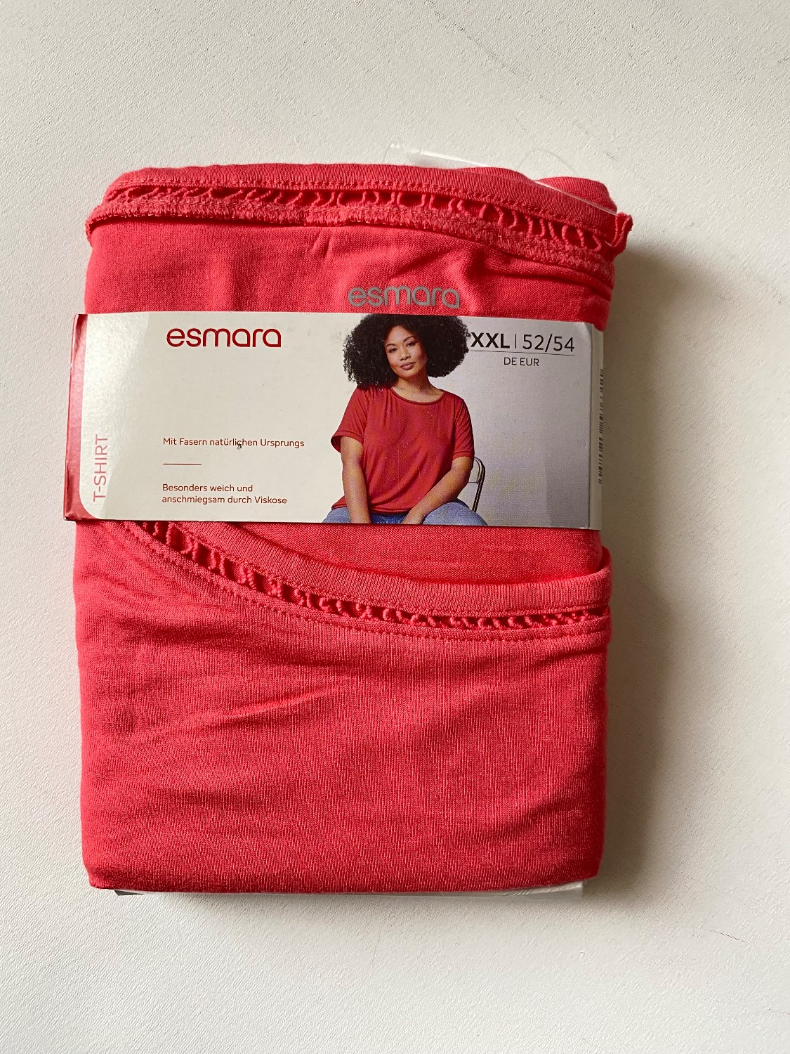 تیشرت زنانه ویسکوز وارداتی رنگ مرجانی سایز 2XL برند ESMARA