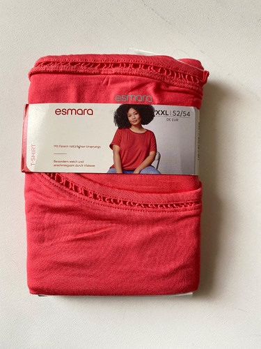 تیشرت زنانه ویسکوز وارداتی رنگ مرجانی سایز 2XL برند ESMARA